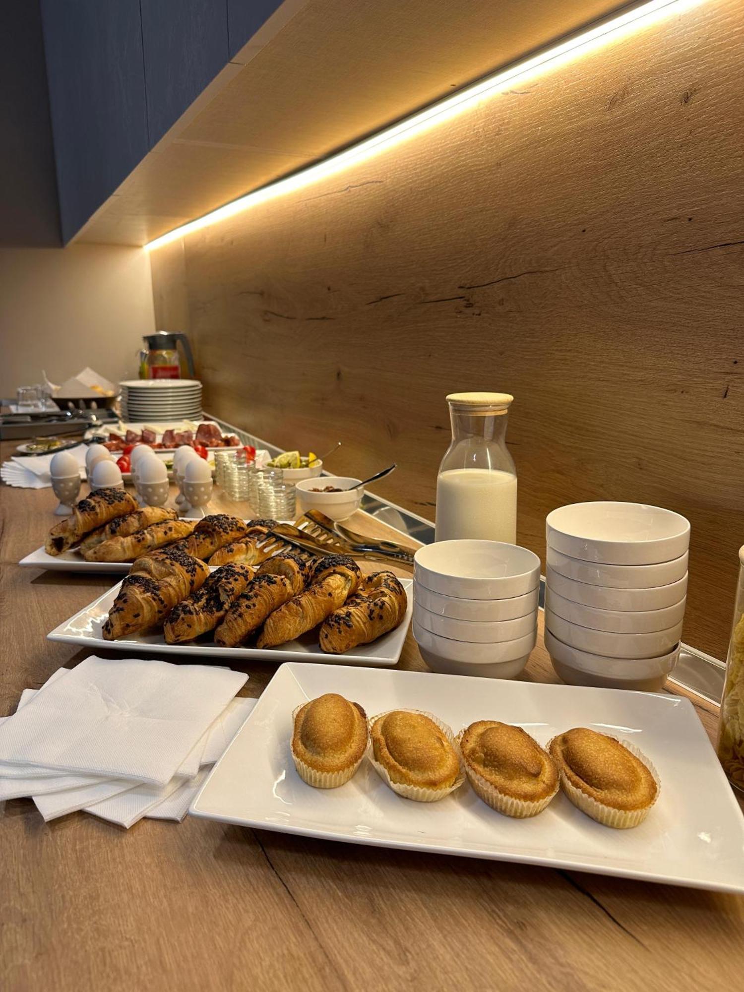 The Roots Boutique Hotel Shkodër 외부 사진