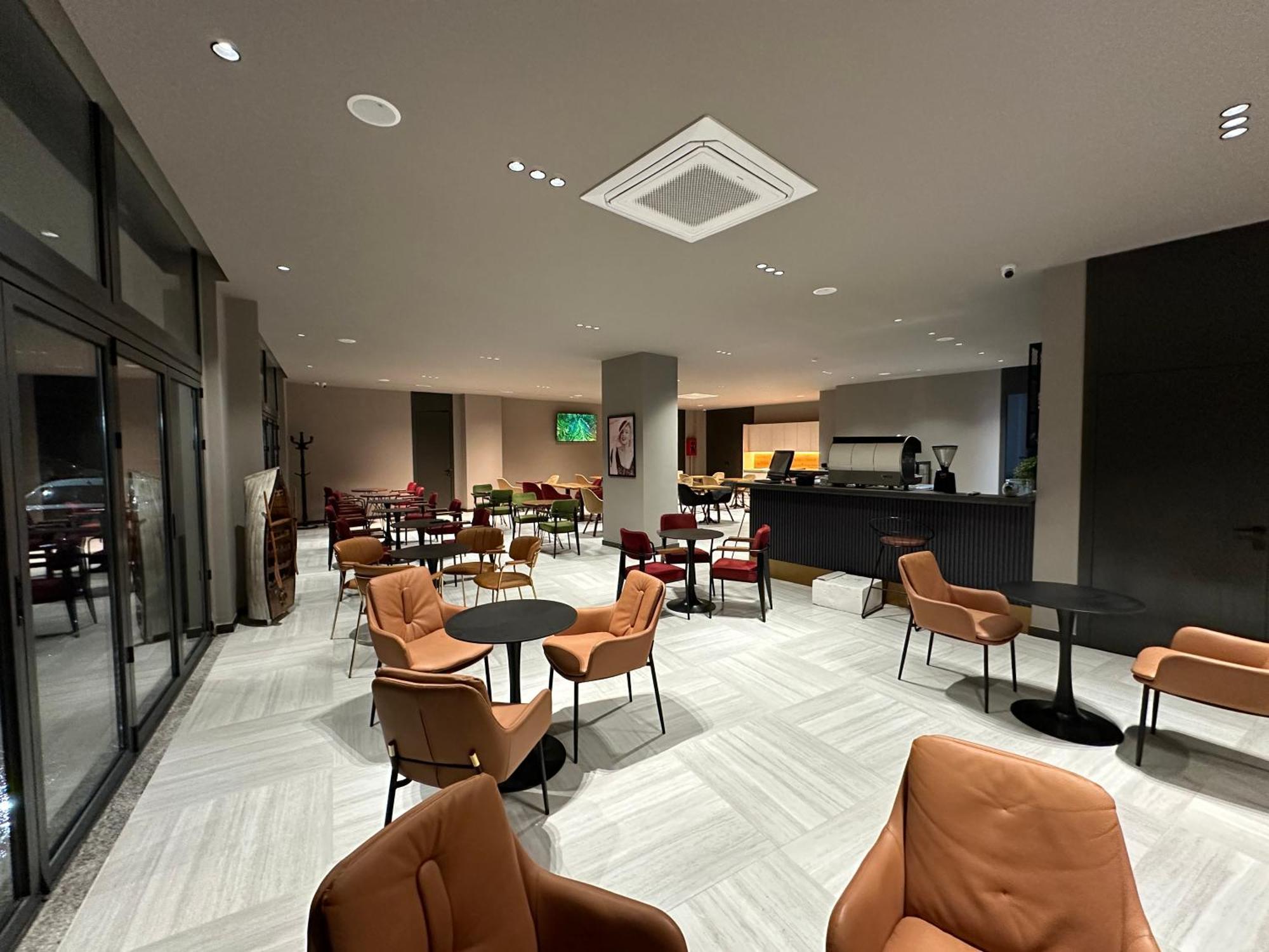 The Roots Boutique Hotel Shkodër 외부 사진