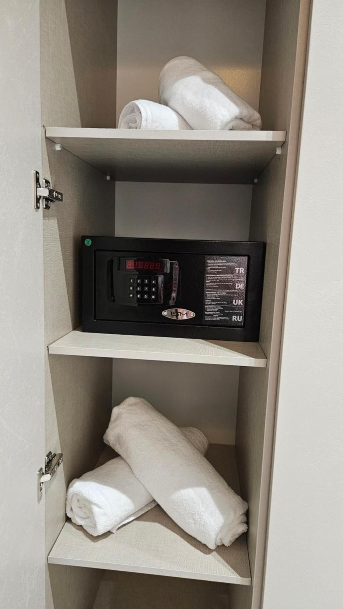 The Roots Boutique Hotel Shkodër 외부 사진