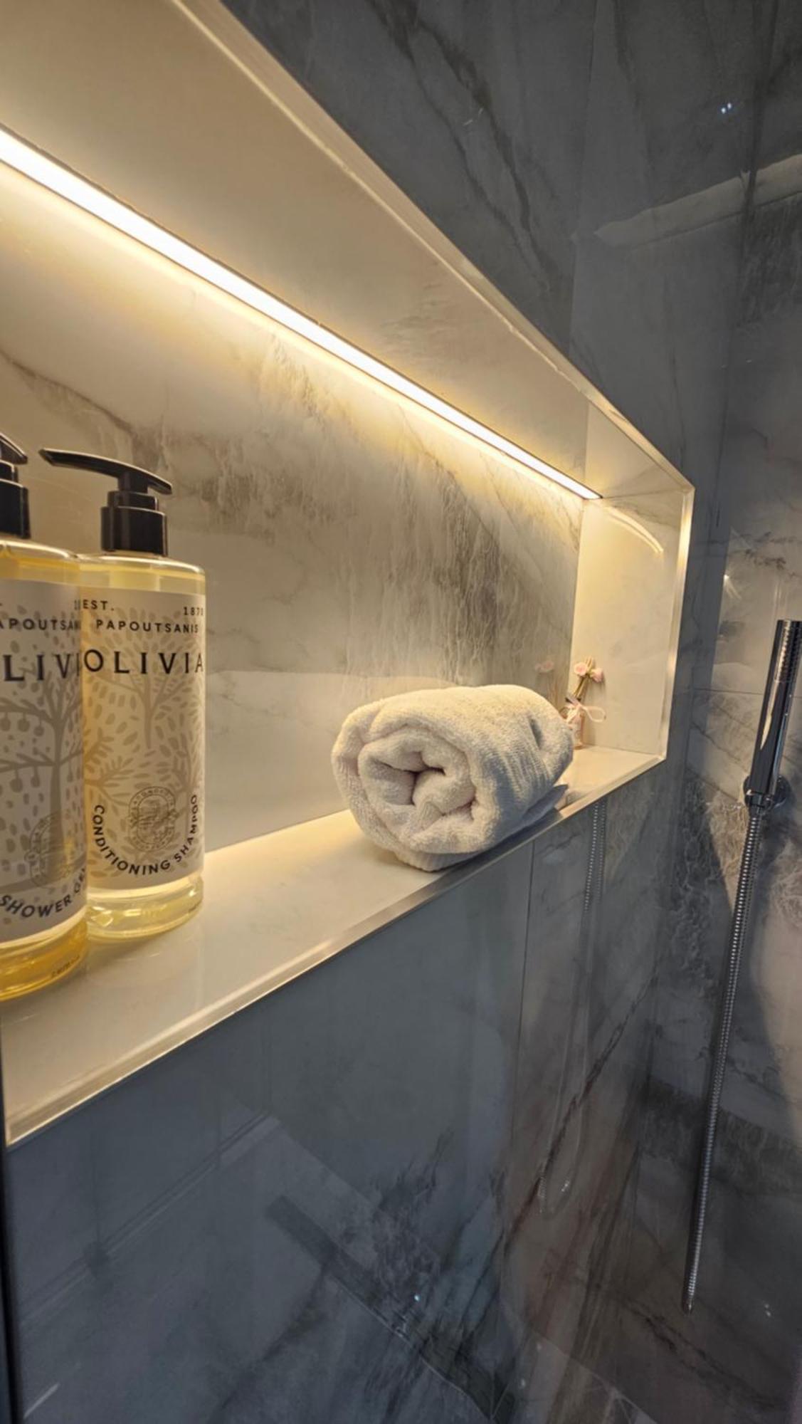 The Roots Boutique Hotel Shkodër 외부 사진